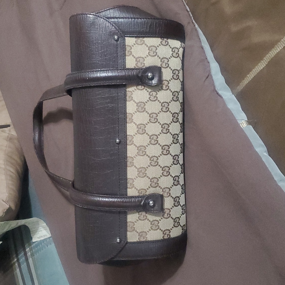 Gucc Tan and Brown Shoulder Bag with Bamboo Accent - Picture 14 of 17